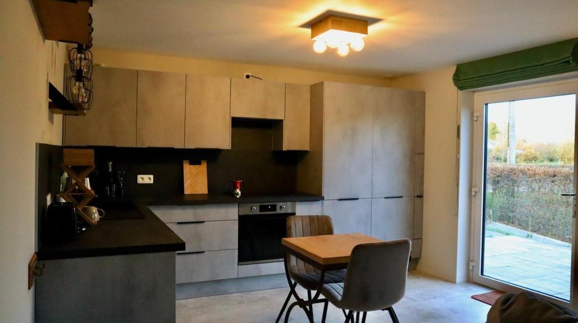 Ferienwohnung Le Harini Manhay Exterior foto