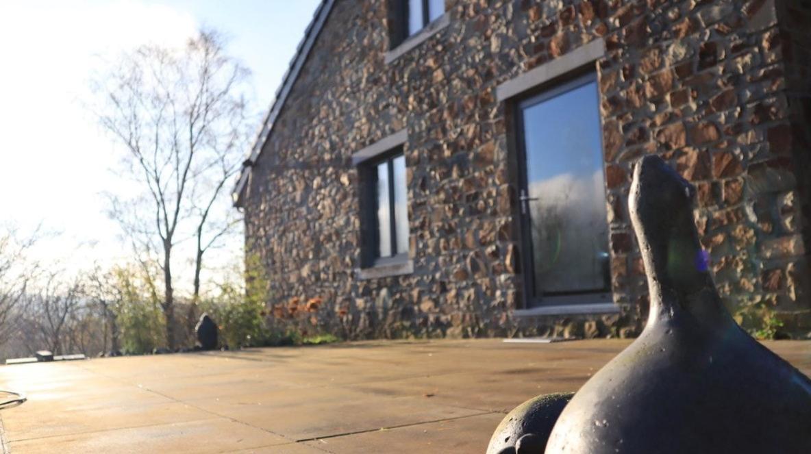 Ferienwohnung Le Harini Manhay Exterior foto